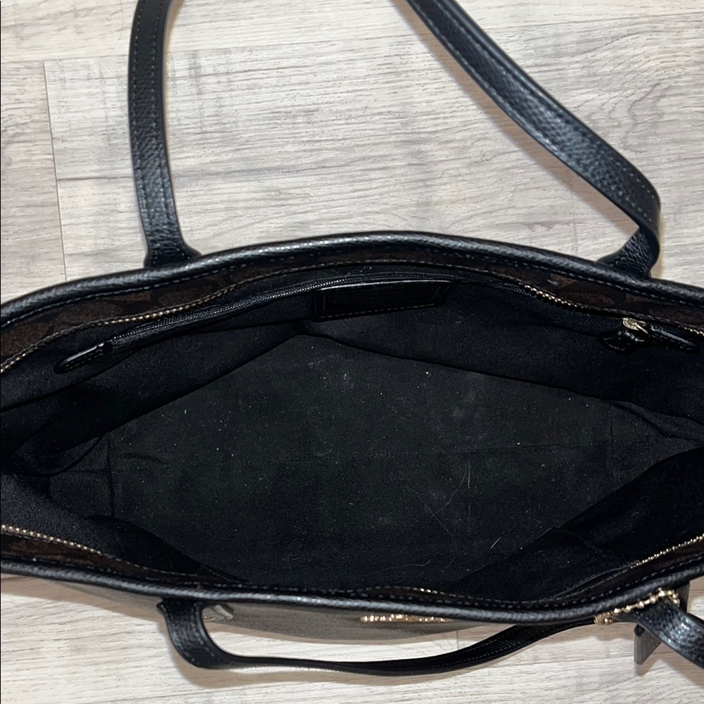 Coach Black and Brown Signature Tote - Picture 6 of 13